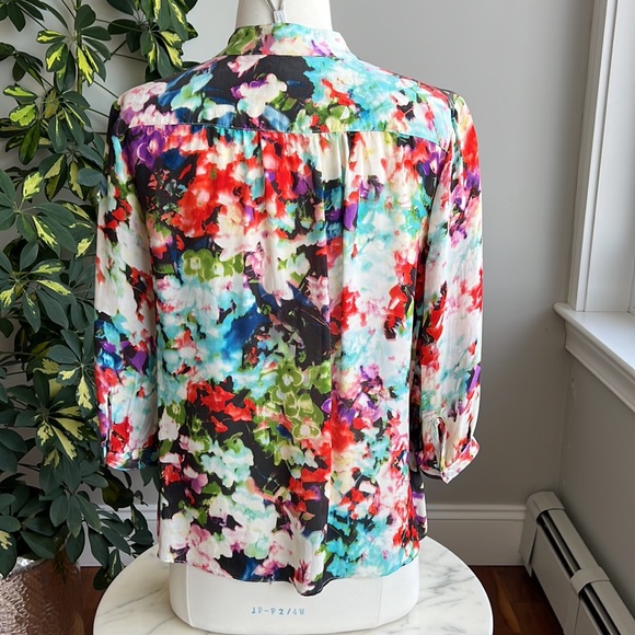 Parker Silk Blouse. Size small - Picture 3 of 11
